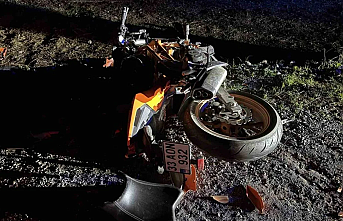 Mersin Bozyazı'da Korkunç Kaza: Otomobille Çarpışan 18 Yaşındaki Motosiklet Sürücüsü Ağır Yaralı