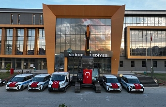 Silifke Belediyesi Hizmet Filosunu Güçlendirdi: Yeni Araçlar Göreve Başladı