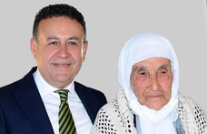 Eski Aydıncık Belediye Başkanı Ferat Aktan’ın Acı Günü: Annesi Vefat Etti