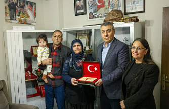 Mersin Valisi Atilla Toros’tan Şehit Ailesine Anlamlı Ziyaret