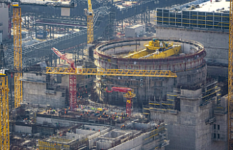 Akkuyu NGS 2. Ünitede Dev Adım: 282 Tonluk Kutup Vinci Yerleştirildi!