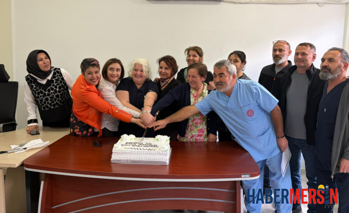 Aydıncık Devlet Hastanesi’nde Çeyrek Asırlık Hizmete Teşekkür